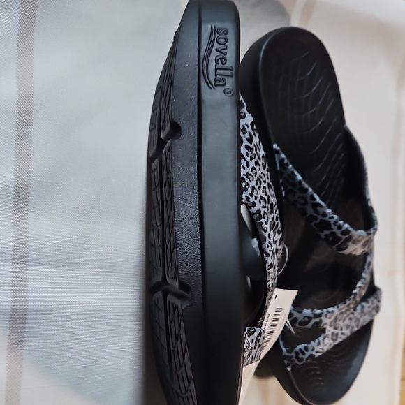 Leopard Print Slide Sandals for problem Feet - Picture 5 of 8